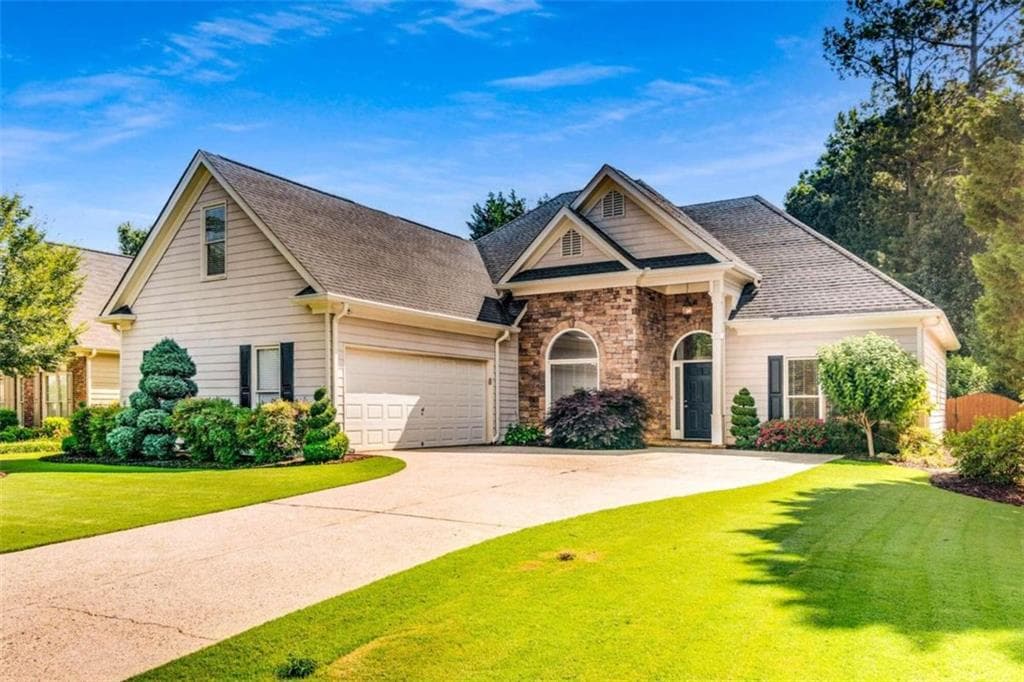 1035 Chippewa Oak Drive, Dacula, GA 30019 — most recent listing photo