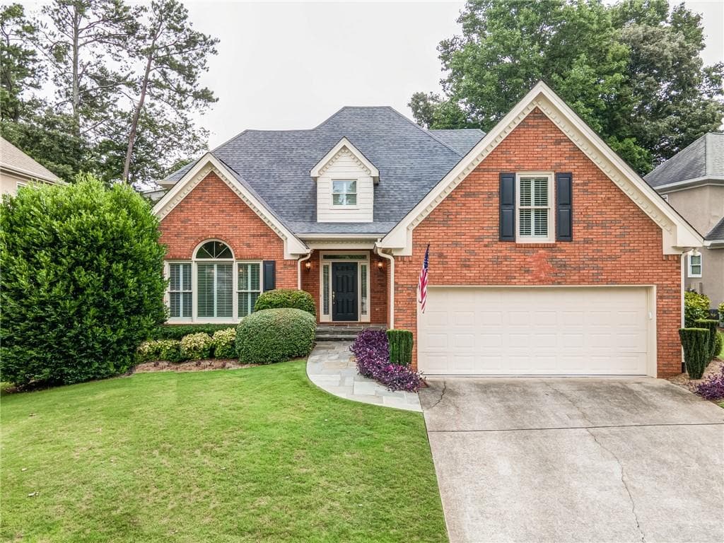 845 Doe Hill Lane, Roswell, GA 30075 — most recent listing photo