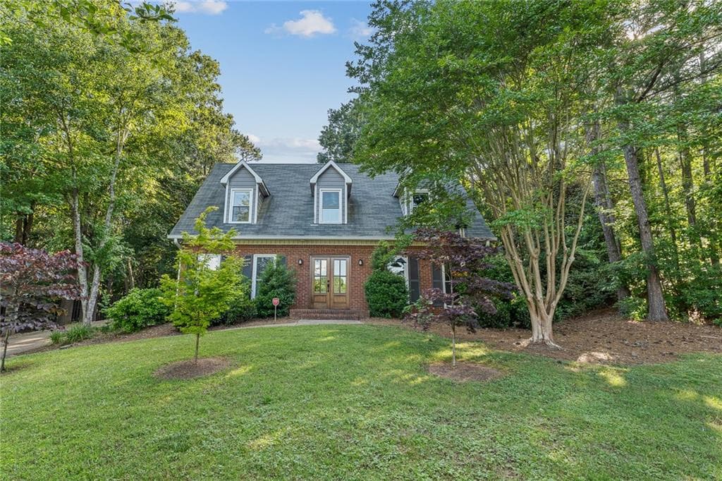 3 bedroom, 3 bathroom, 2,050 sq ft single family residence sold at 162 Springwater Trace, Woodstock, GA 30188