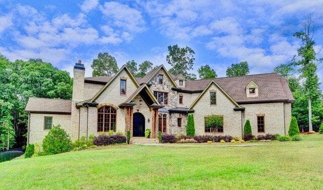 5 bedroom, 5 bathroom, 5,100 sq ft single family residence sold at 4207 Alba Lane, Buford, GA 30519