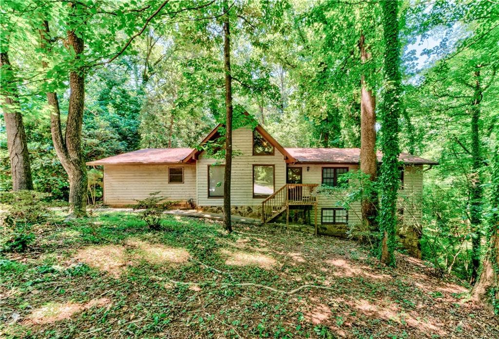 590 Elam Court, Norcross, GA 30093 — most recent listing photo