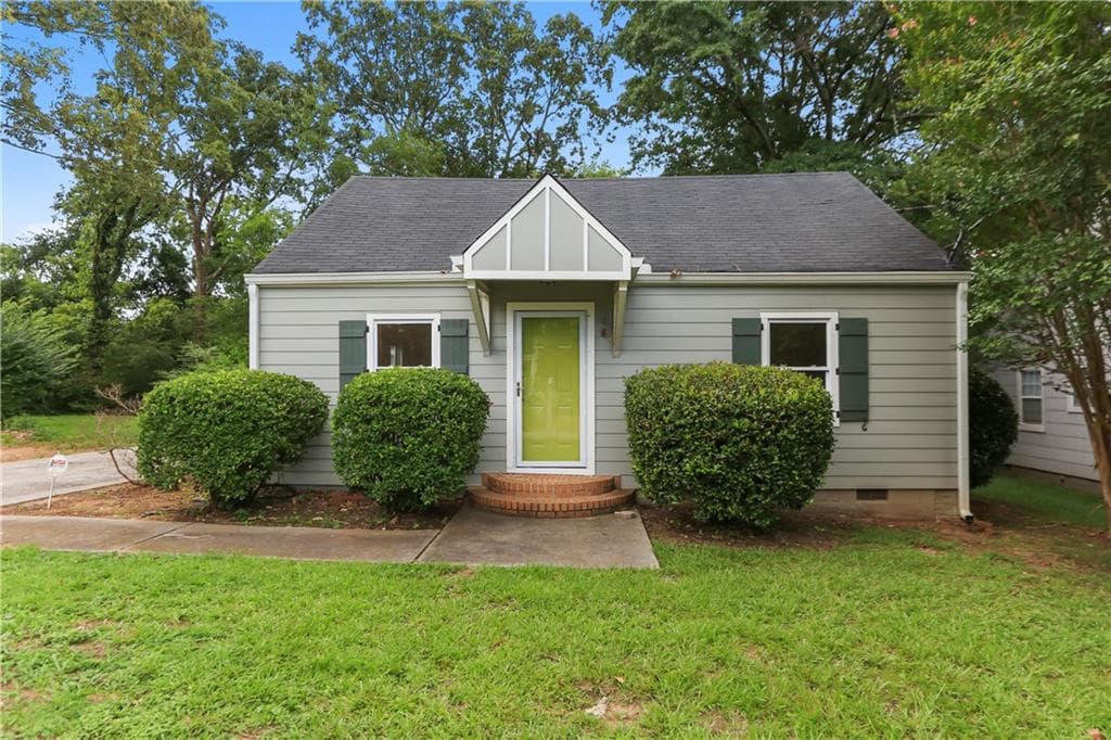 2 bedroom, 2 bathroom, 1,475 sq ft single family residence sold at 1666 May Avenue, Atlanta, GA 30316