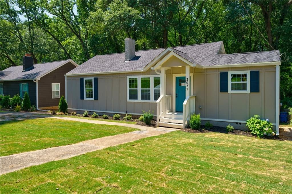 3 bedroom, 2 bathroom, 1,250 sq ft single family residence sold at 2032 North Avenue, Atlanta, GA 30318