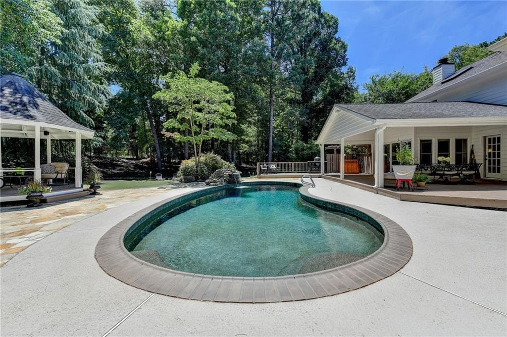 1013 Branchwind Close, Roswell, GA 30076 — most recent listing photo