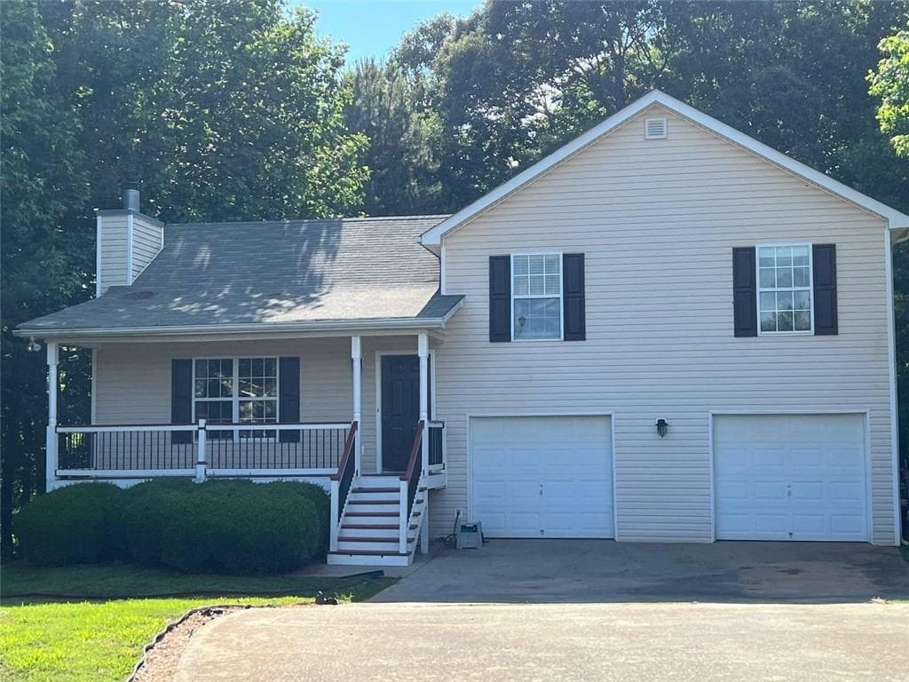 3855 Lee Ann Drive, Gainesville, GA 30507 — most recent listing photo