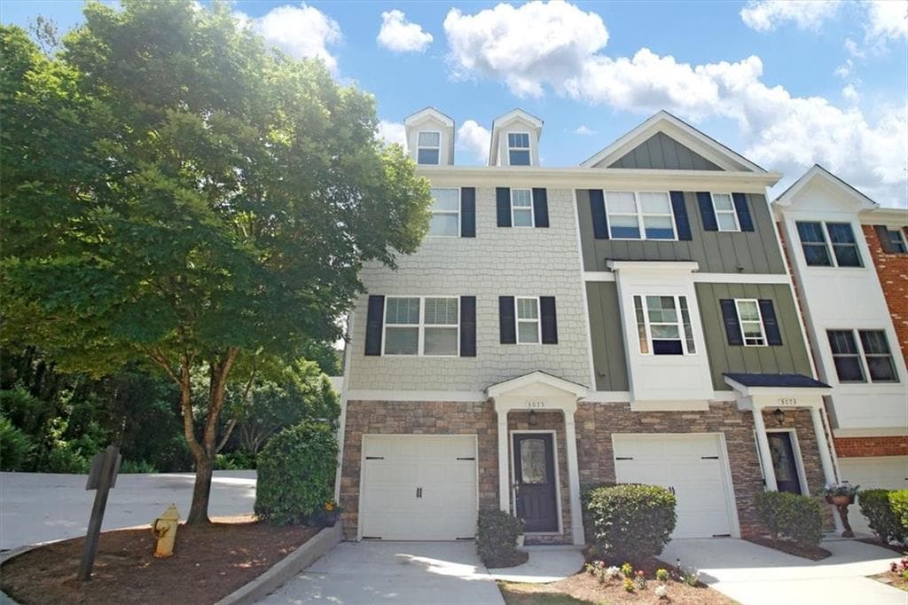 3075 Lauren Parc Road, Decatur, GA 30032 — most recent listing photo