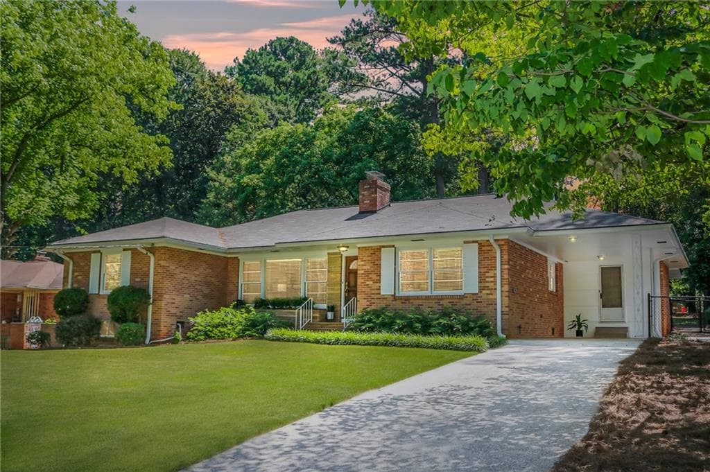 3 bedroom, 2 bathroom, 1,644 sq ft single family residence sold at 577 Willivee Drive, Decatur, GA 30033