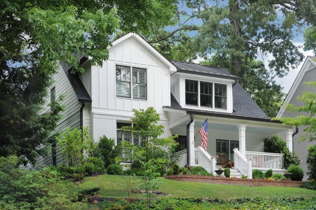 4 bedroom, 3 bathroom, 2,721 sq ft single family residence sold at 3049 Skyland Drive, Brookhaven, GA 30341