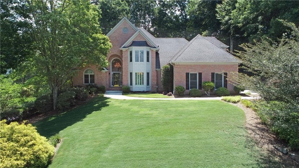 190 Chickering Lake Drive, Roswell, GA 30075 — most recent listing photo