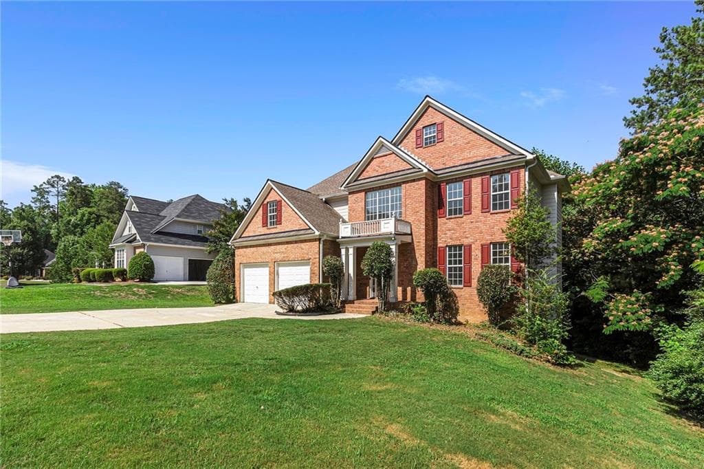 880 Abercorn Drive, Atlanta, GA 30331 — most recent listing photo