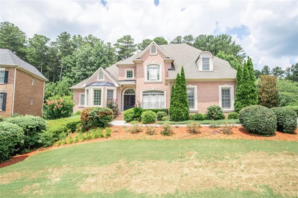 5 bedroom, 6 bathroom, 6,425 sq ft single family residence sold at 1813 ROYAL TROON Court, Duluth, GA 30097