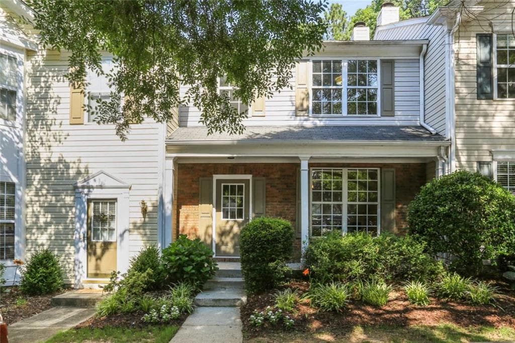 3 bedroom, 3 bathroom, 1,370 sq ft townhouse sold at 10900 Wittenridge Drive C9, Alpharetta, GA 30022