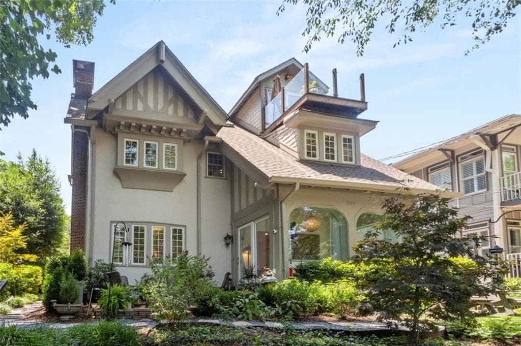 377 10th Street 9, Atlanta, GA 30309 — most recent listing photo