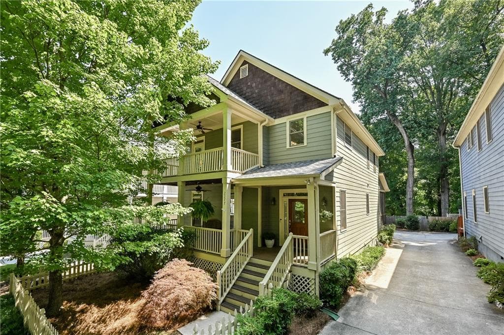 3 bedroom, 3 bathroom, 2,334 sq ft single family residence sold at 2277 Paul Avenue, Atlanta, GA 30318