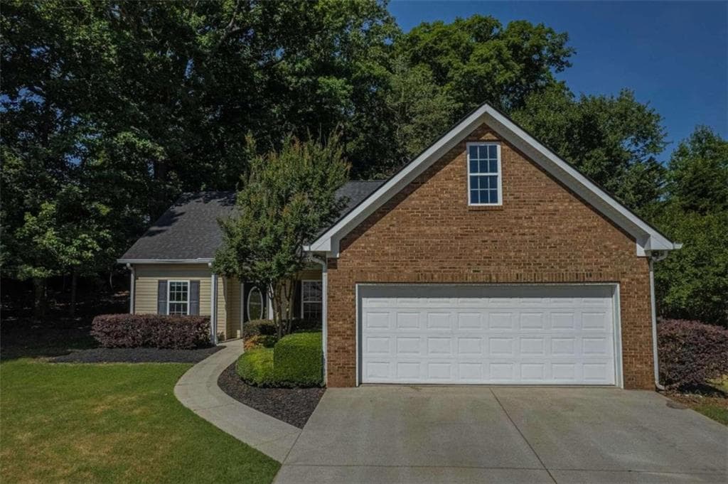 307 Creekdale Drive, Commerce, GA 30529 — most recent listing photo