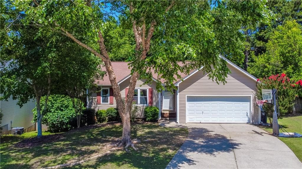 442 Waltham Lane, Sugar Hill, GA 30518 — most recent listing photo