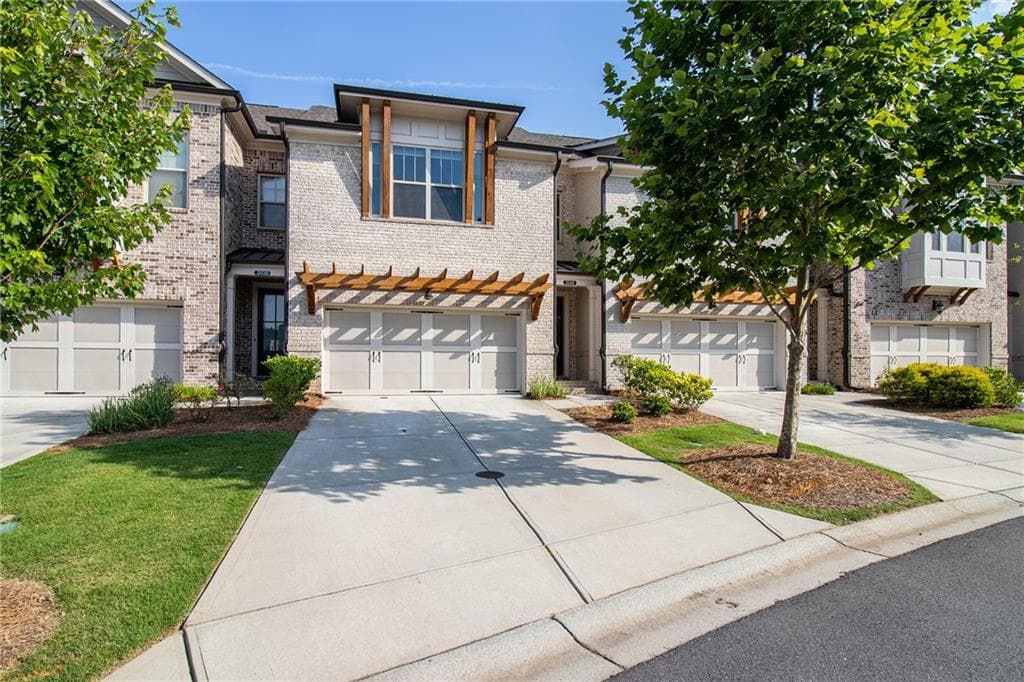 2048 Glenview Park Circle, Duluth, GA 30097 — most recent listing photo