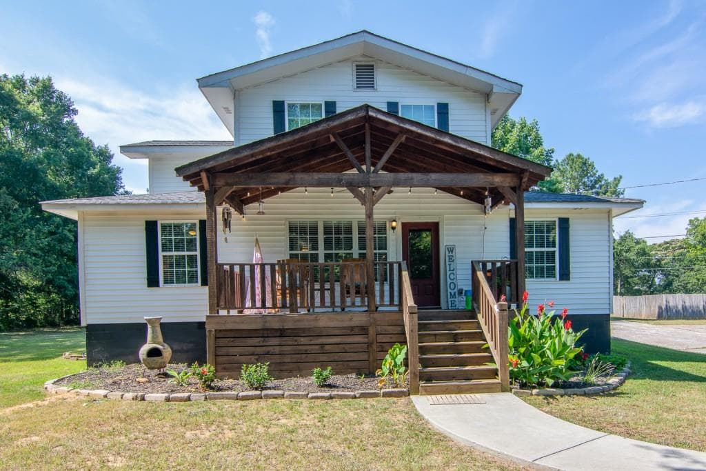 133 Sidney Lanier, Oxford, GA 30054 — most recent listing photo
