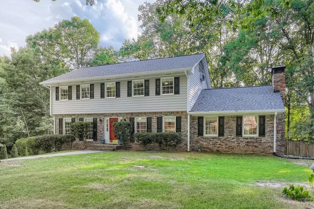 1496 Kings Down Circle, Dunwoody, GA 30338 — most recent listing photo