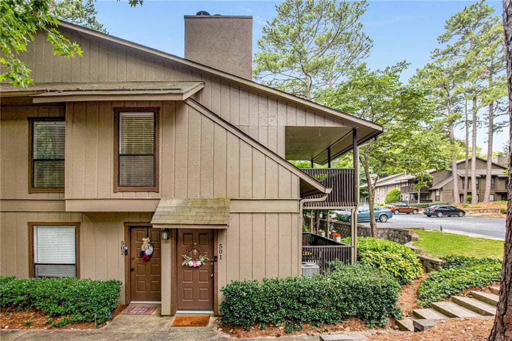 501 Cumberland Court, Smyrna, GA 30080 — most recent listing photo