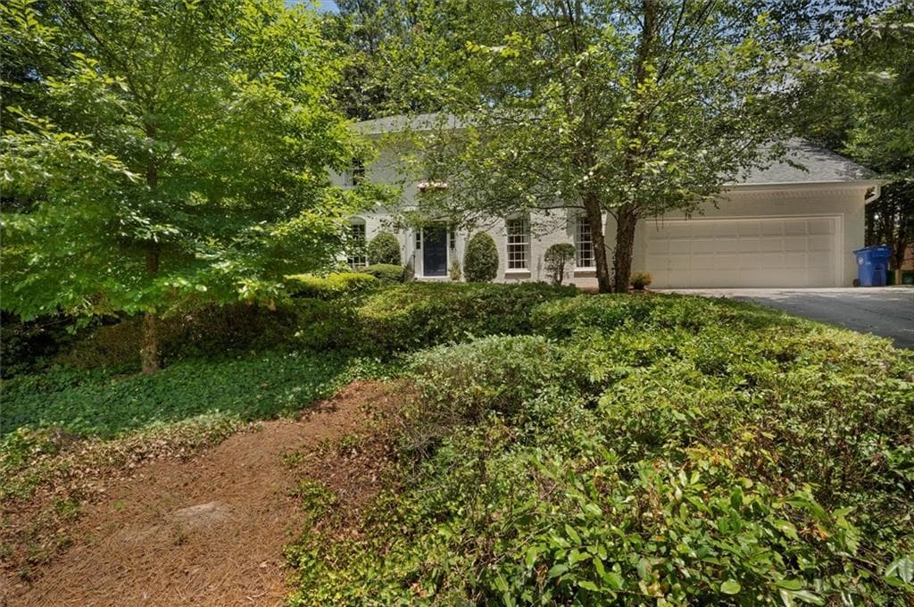 4833 Blyth Court, Dunwoody, GA 30338 — most recent listing photo