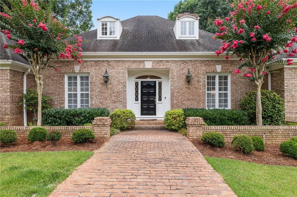 8925 Huntcliff Lake Court, Sandy Springs, GA 30350 — most recent listing photo