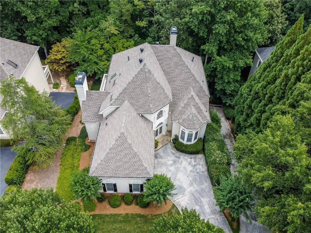 3 bedroom, 4 bathroom, 3,309 sq ft single family residence sold at 240 Stoney Ridge Drive, Alpharetta, GA 30022