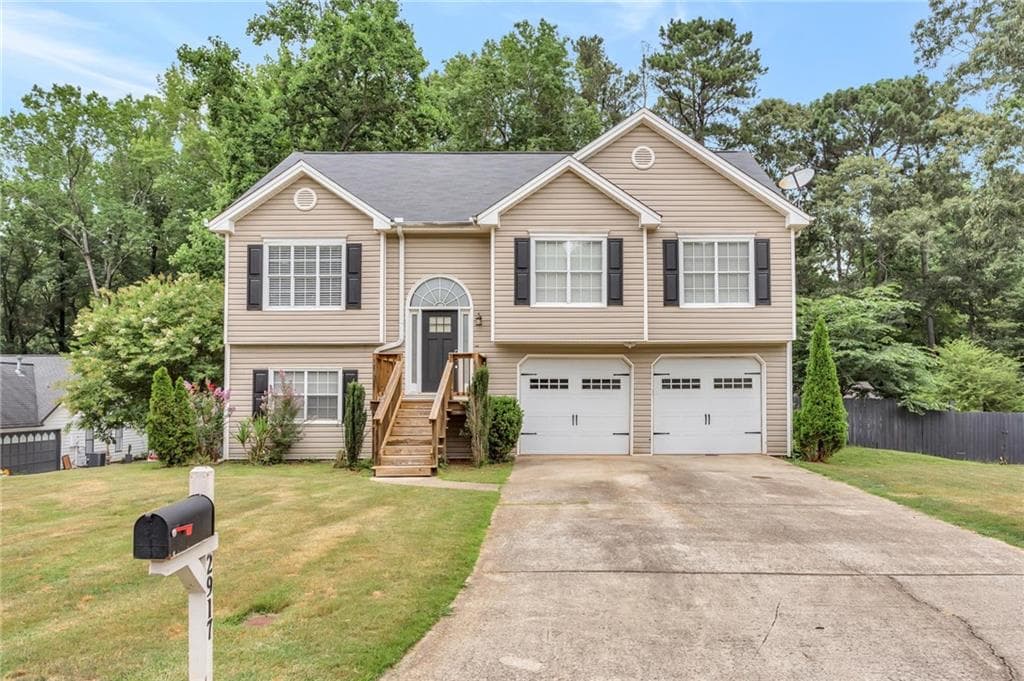 4 bedroom, 3 bathroom, 2,404 sq ft single family residence sold at 2917 Evonshire Lane, Dacula, GA 30019