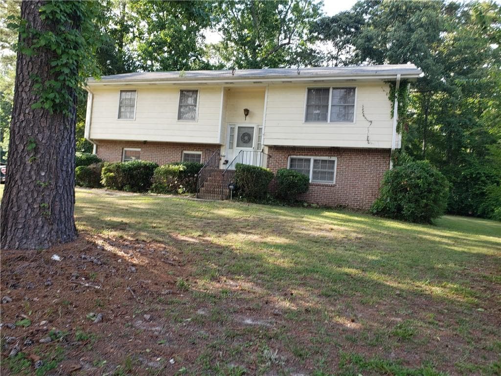 2043 Camp Fire Drive Road, Riverdale, GA 30296 — most recent listing photo