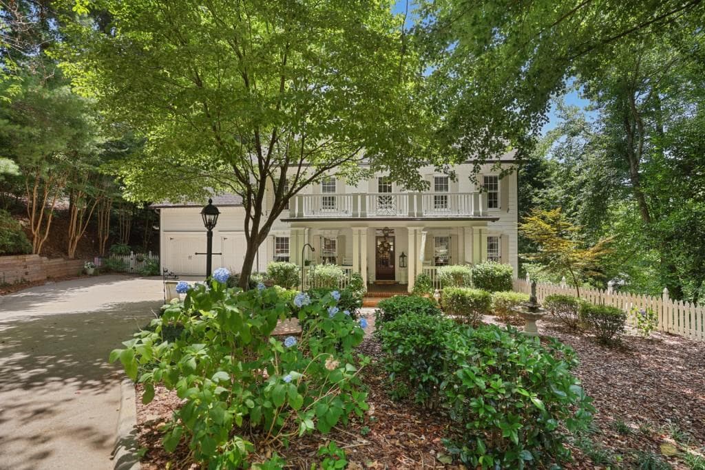 5829 Kimberly Beth Place, Buford, GA 30518 — most recent listing photo