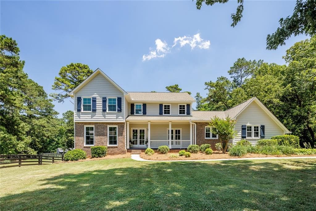 615 Meadowglen Trail, Roswell, GA 30075 — most recent listing photo