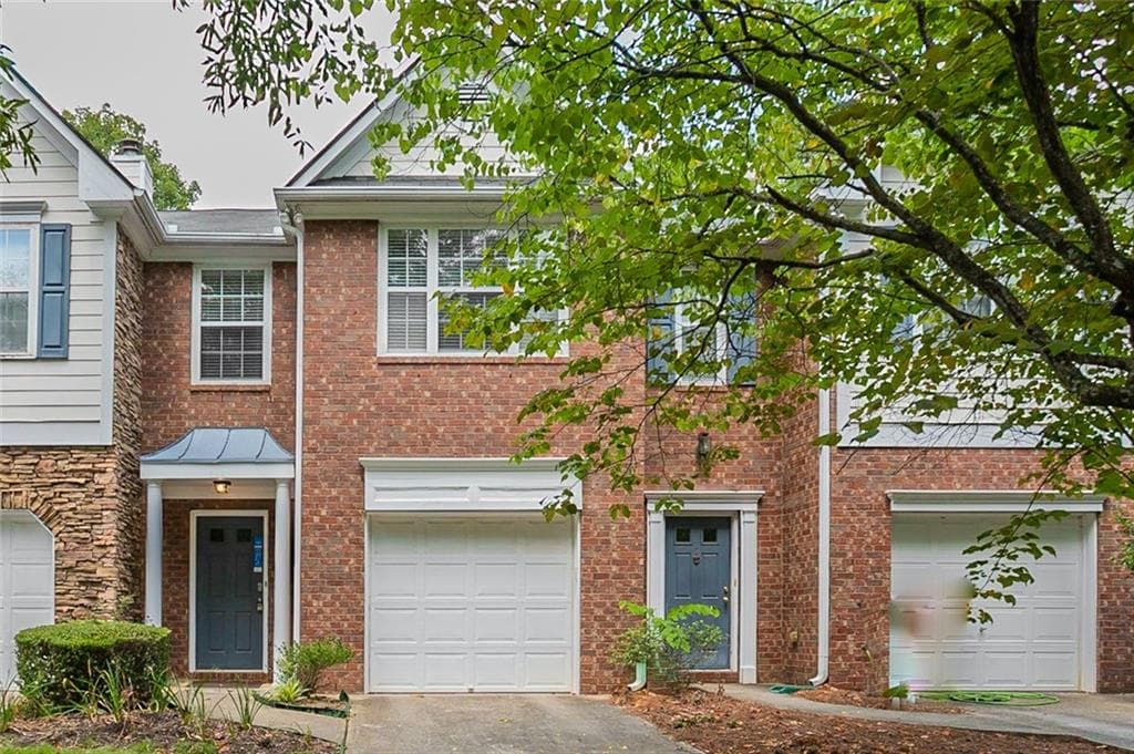 935 Abbey Park Way, Lawrenceville, GA 30044 — most recent listing photo