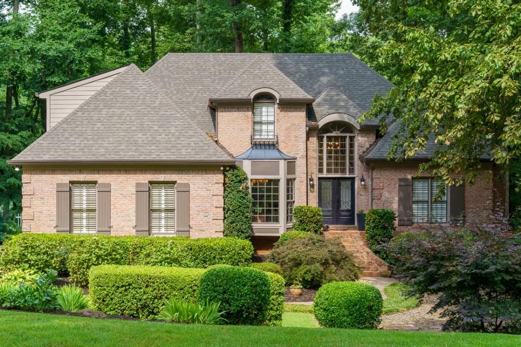 135 Hedge Lawn Trail, Alpharetta, GA 30004 — most recent listing photo