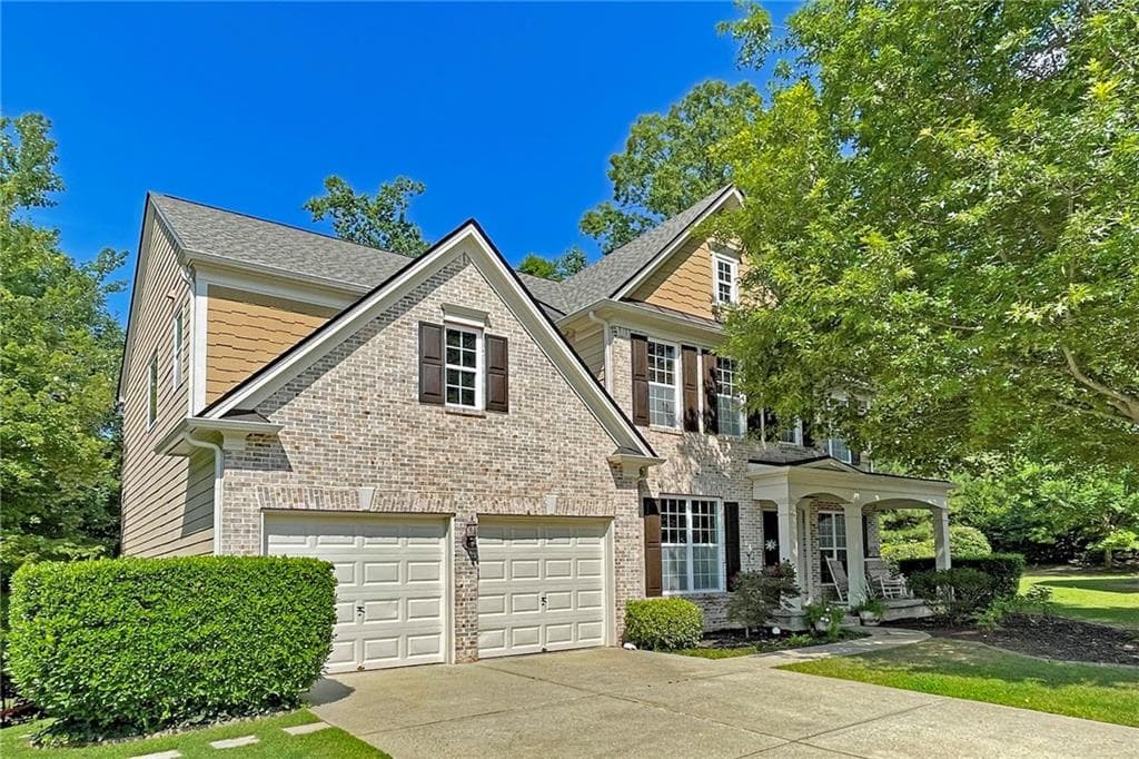 6 bedroom, 4 bathroom, 4,528 sq ft single family residence sold at 5828 Paliser Trace, Sugar Hill, GA 30518