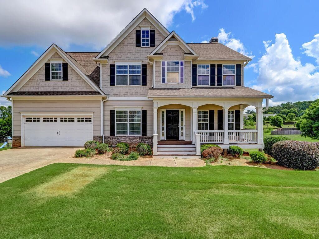 4 bedroom, 3 bathroom, 2,744 sq ft single family residence sold at 148 Downing Street, Hoschton, GA 30548