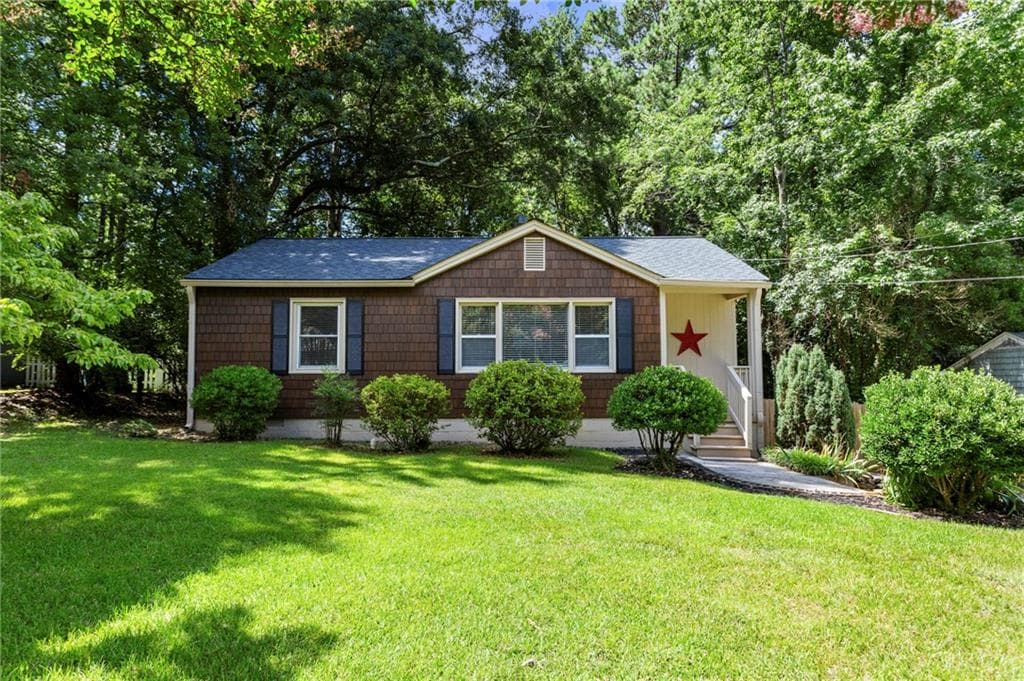 3 bedroom, 1 bathroom, 932 sq ft single family residence sold at 1954 Sumter Street, Atlanta, GA 30318