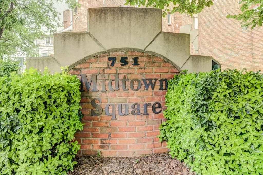 2 bedroom, 3 bathroom, 1,250 sq ft townhouse sold at 751 PIEDMONT Avenue 12, Atlanta, GA 30308