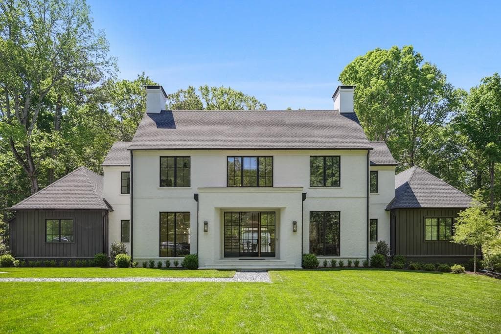 5 bedroom, 7 bathroom, 6,219 sq ft single family residence sold at 1040 Coronado Drive, Atlanta, GA 30327