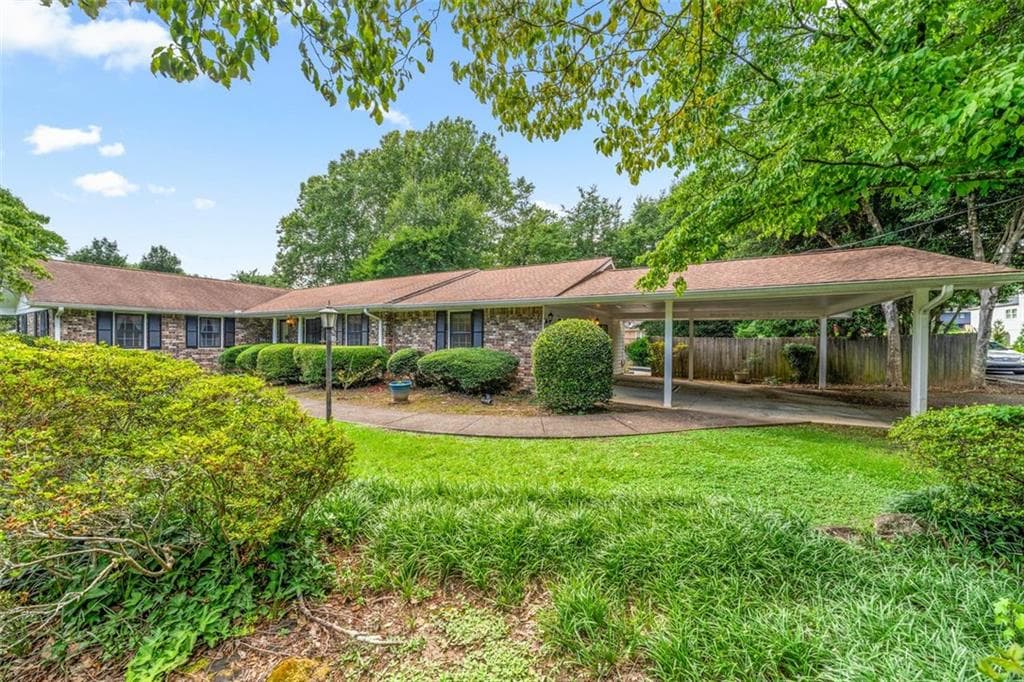 640 FOXCROFT Circle, Marietta, GA 30067 — most recent listing photo