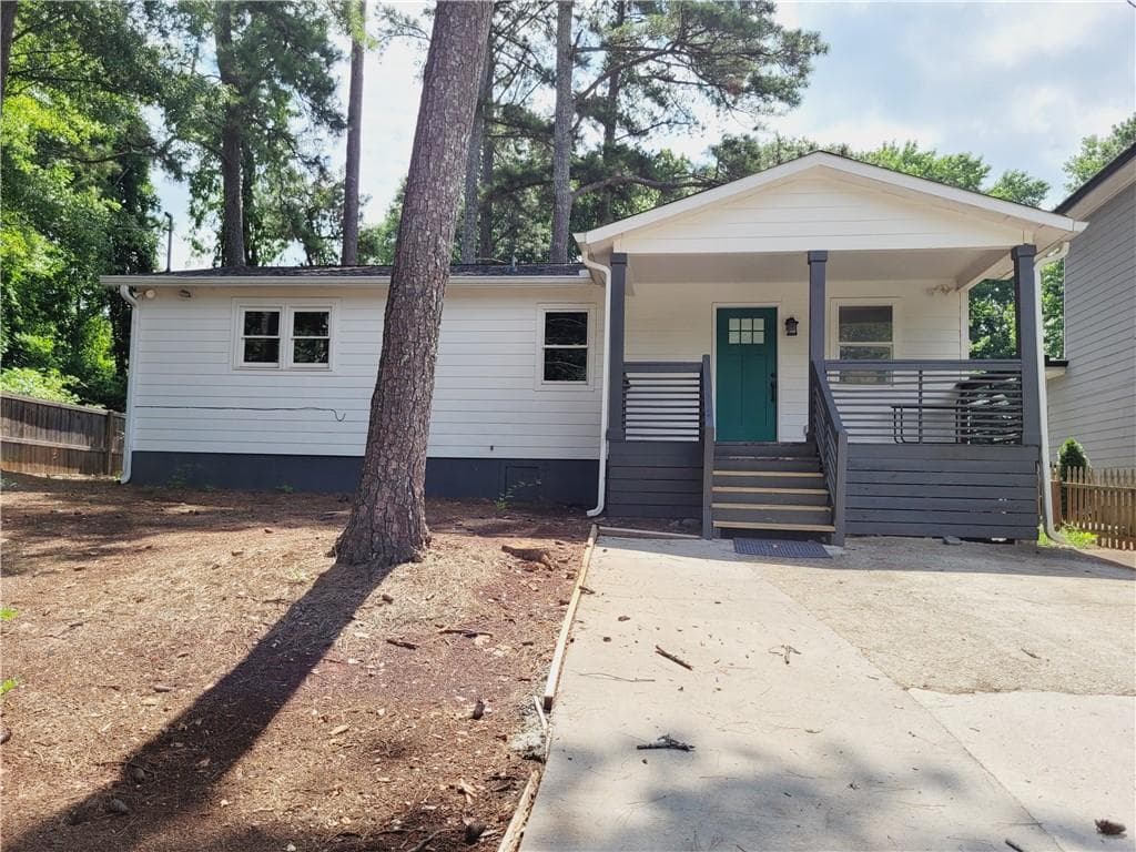 545 Glendale Road, Scottdale, GA 30079 — most recent listing photo