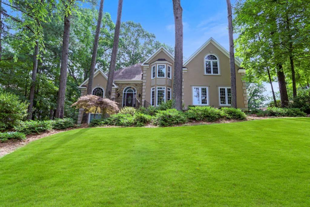 1704 Ashebark Lane, Marietta, GA 30068 — most recent listing photo