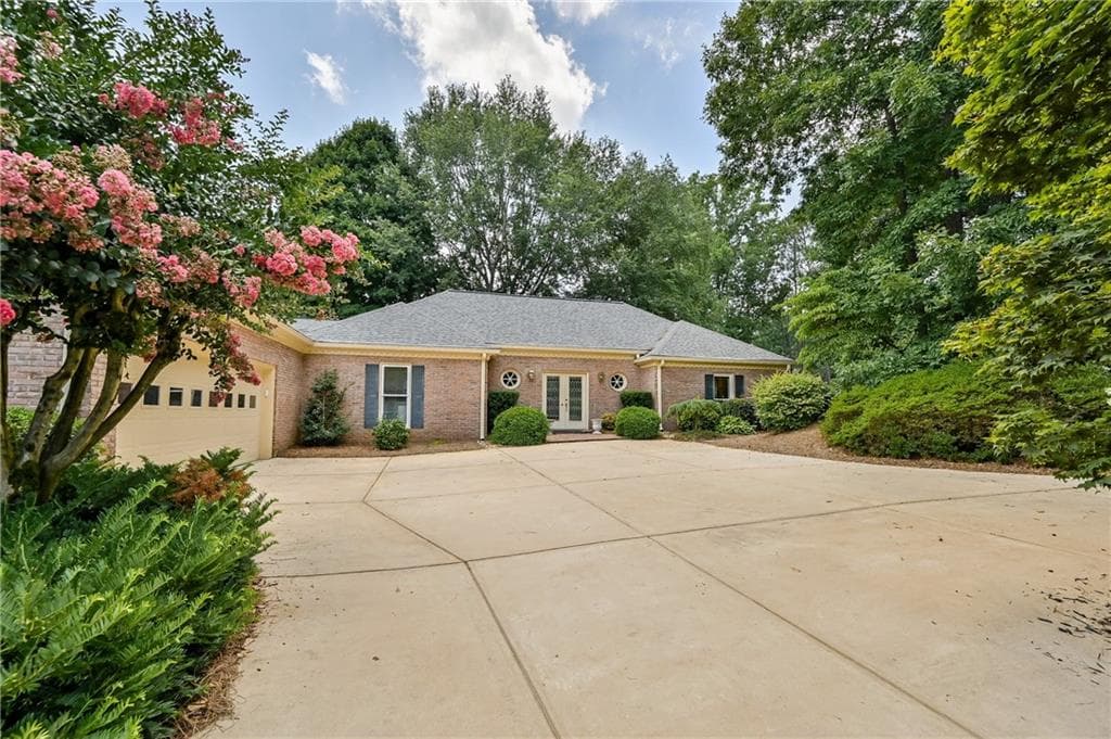 768 Fox Hollow Parkway, Marietta, GA 30068 — most recent listing photo
