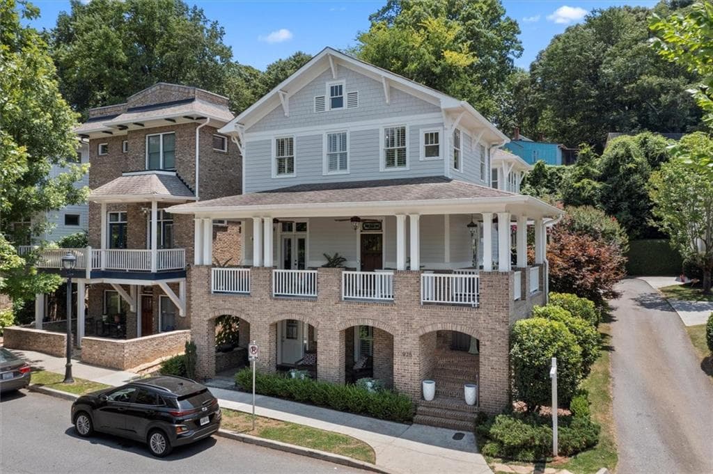 4 bedroom, 4 bathroom, 3,791 sq ft single family residence sold at 975 Faith Avenue, Atlanta, GA 30316
