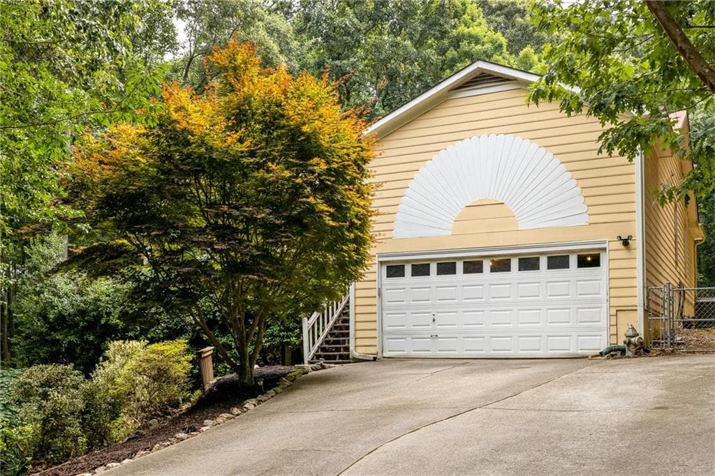 4 bedroom, 2 bathroom, 1,324 sq ft single family residence sold at 1311 Scenic Court, Auburn, GA 30011