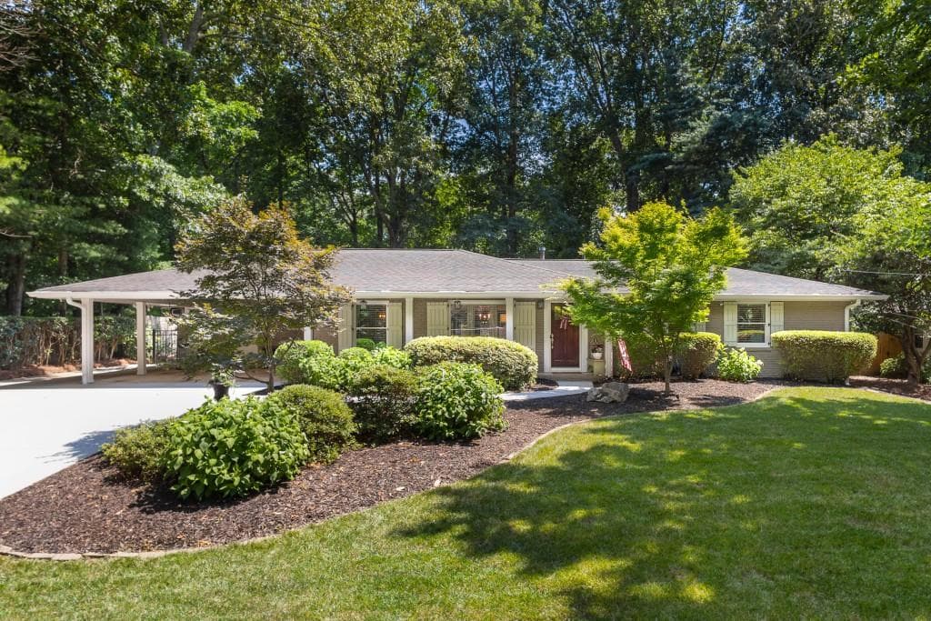 1335 Chaucer Lane, Brookhaven, GA 30319 — most recent listing photo