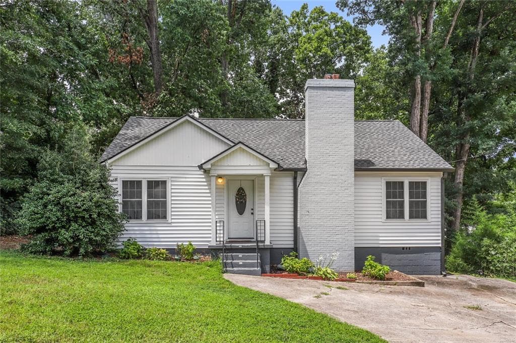112 Dogwood Drive, Marietta, GA 30068 — most recent listing photo