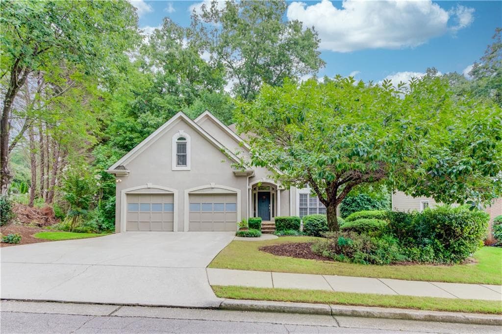 4 bedroom, 3 bathroom, 2,692 sq ft single family residence sold at 1000 GRAYSTONE Crossing, Alpharetta, GA 30005