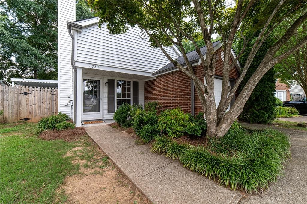 1337 Yorkshire Lane, Woodstock, GA 30188 — most recent listing photo