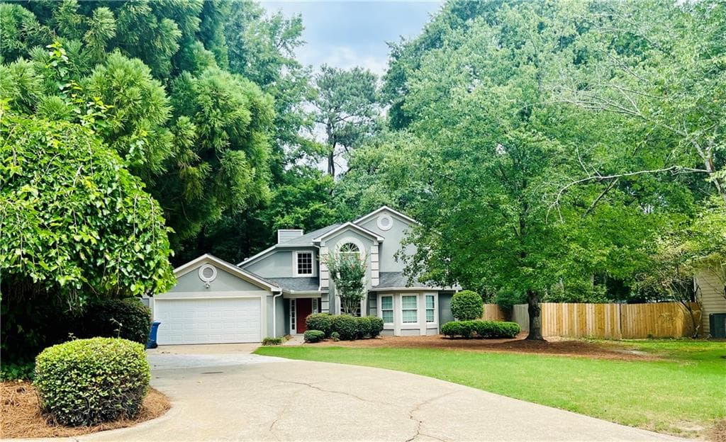 465 Ridge Court, Alpharetta, GA 30009 — most recent listing photo