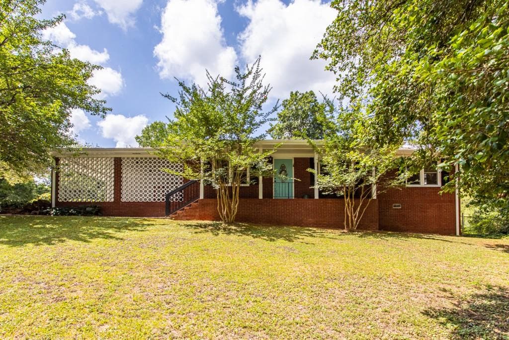 603 Montclair Drive, Smyrna, GA 30082 — most recent listing photo